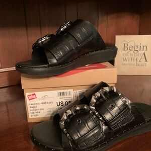 Fitflop KAIA Black Leather Croc Print Slide Sandals Buckle Detail US Size 5 NWB